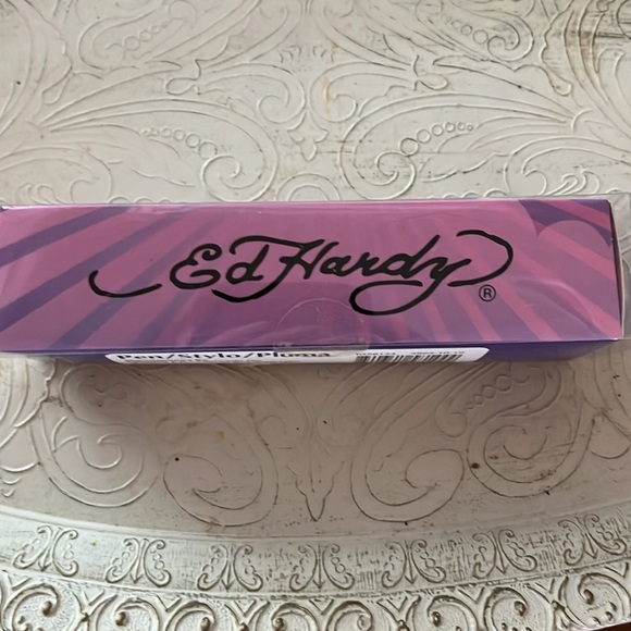 Rare Ed Hardy Pen with Tiger New in Box Never Used - Picture 2 of 4
